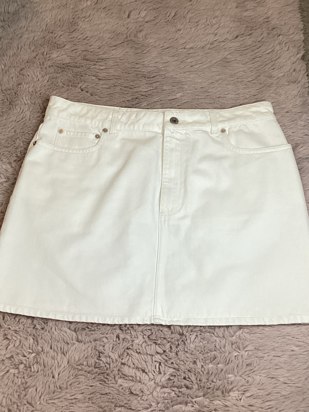 Burberry White Mini Skirt